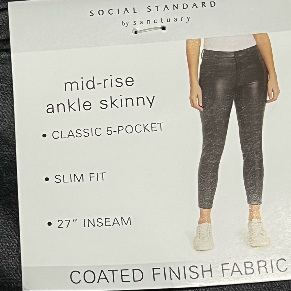 NWT Faux Leather Look Social Standard Skinny Ankle Jeans, Sz 6 or Sz 4 - Picture 2 of 16